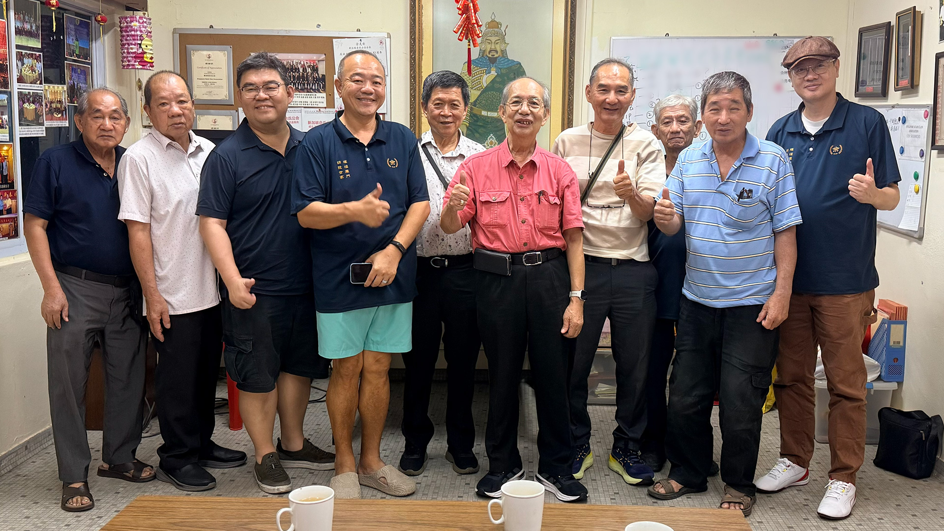 The President and Treasurer of the Chee Yee Thor Seah Clan Association of Malaysia recently paid a visit to our Association.